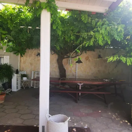 Venkovský dům Villa Paradiso *